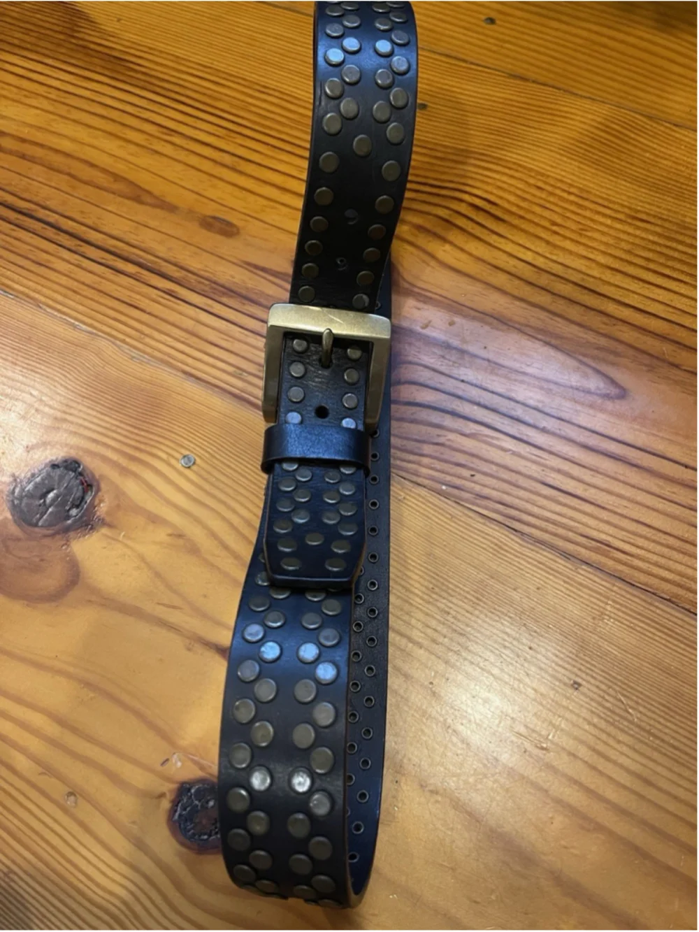 HONEST by Brighton Y2K Rock N Roll Black Leather Belt Brass Color Stud 38